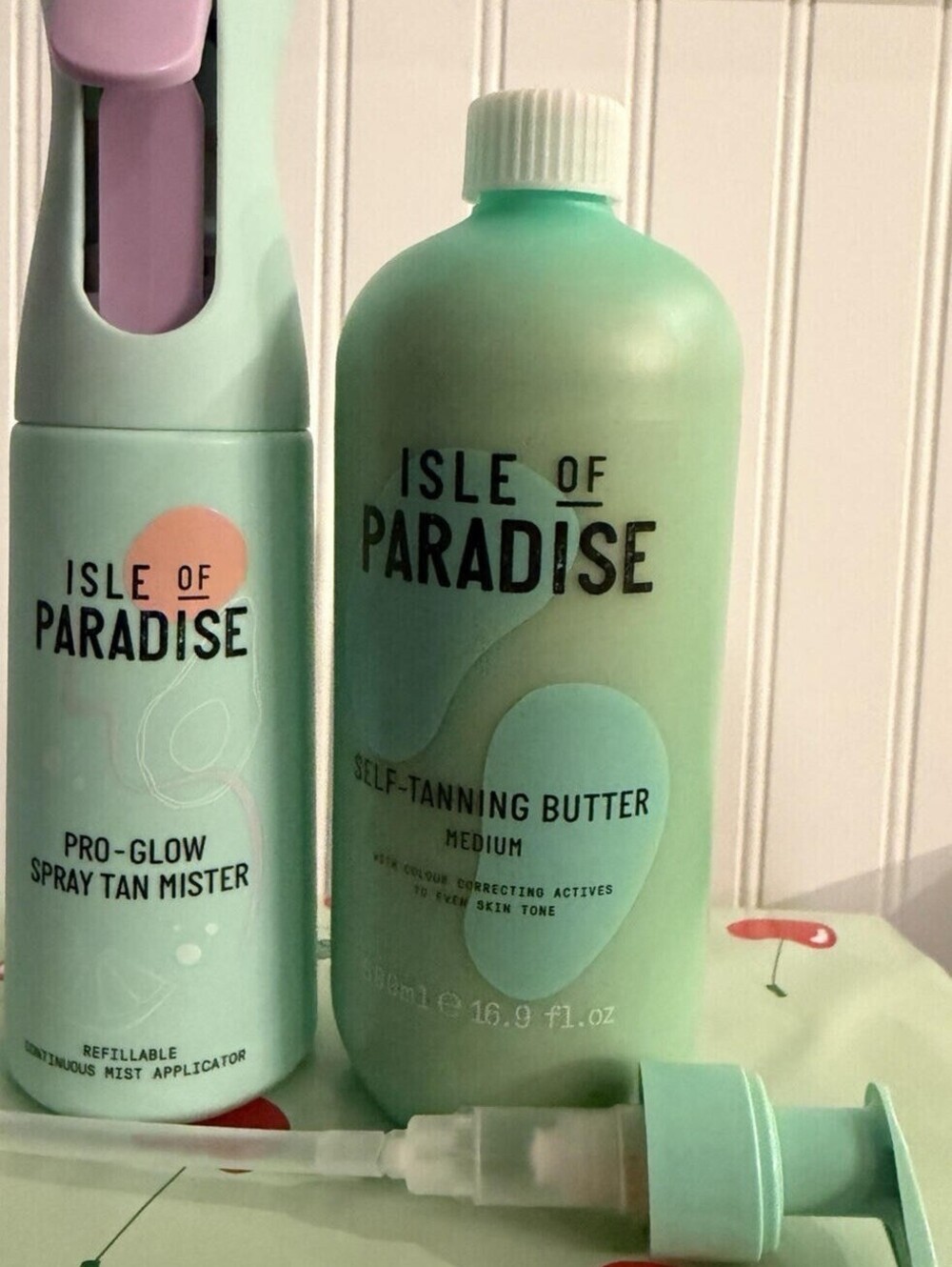 Isle of Paradise Pro-Glow Spray Tan Mister & Self-Tanning Butter 500ml Bundle